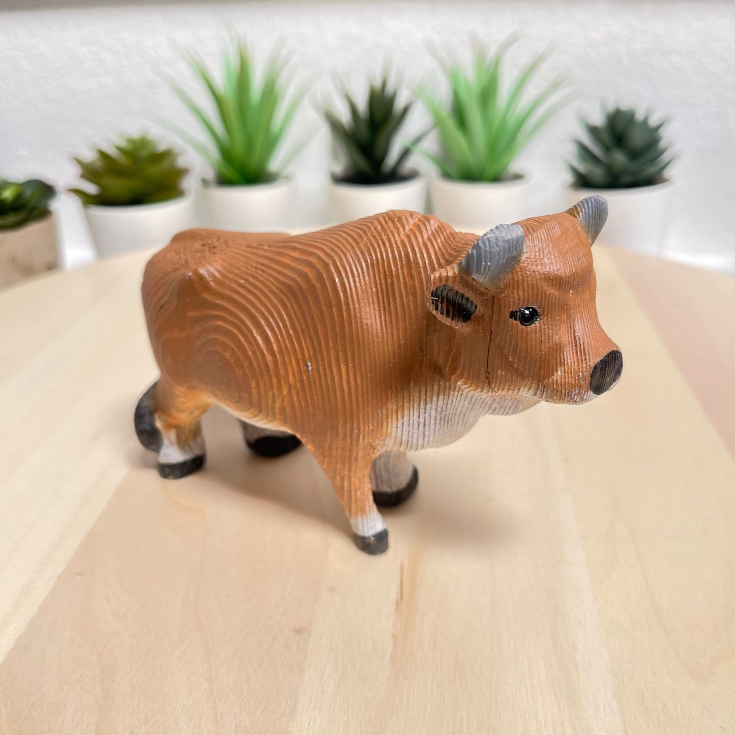 YEEYAYA Wood OX Wood sculpture Home decor Wood statue Wood figurines room decor Hand Carved farm animals